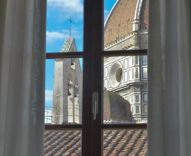 Windows On Dome Luxury Rooftop Appartamento Firenze