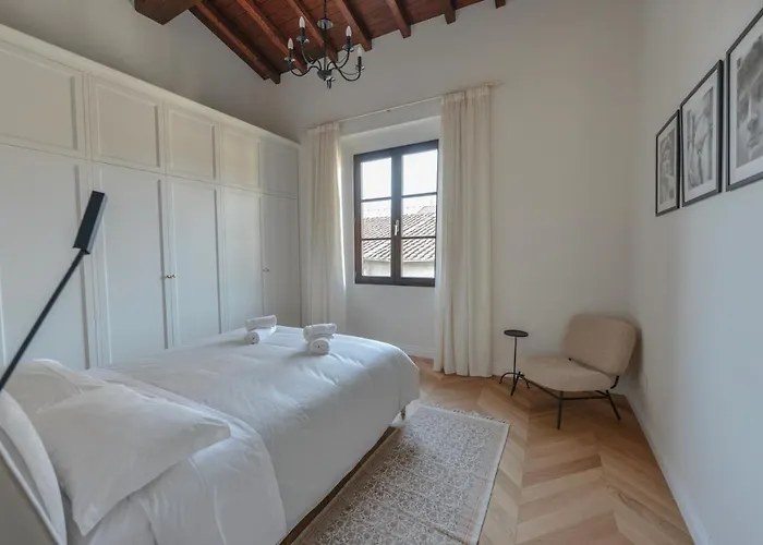 Windows On Dome Luxury Rooftop Firenze