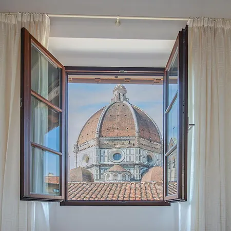 Windows On Dome Luxury Rooftop Apartament *
