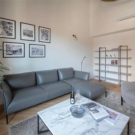 Apartment Windows On Dome Luxury Rooftop Florenz