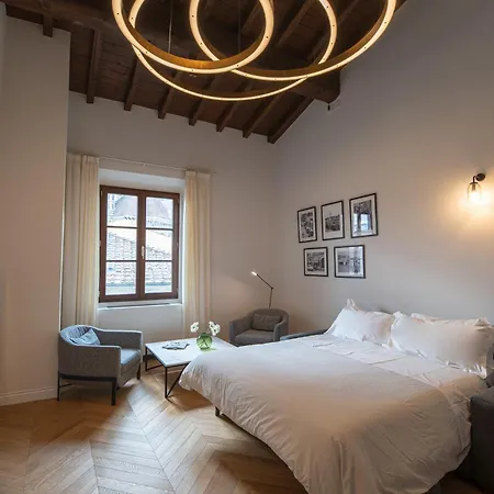 Windows On Dome Luxury Rooftop